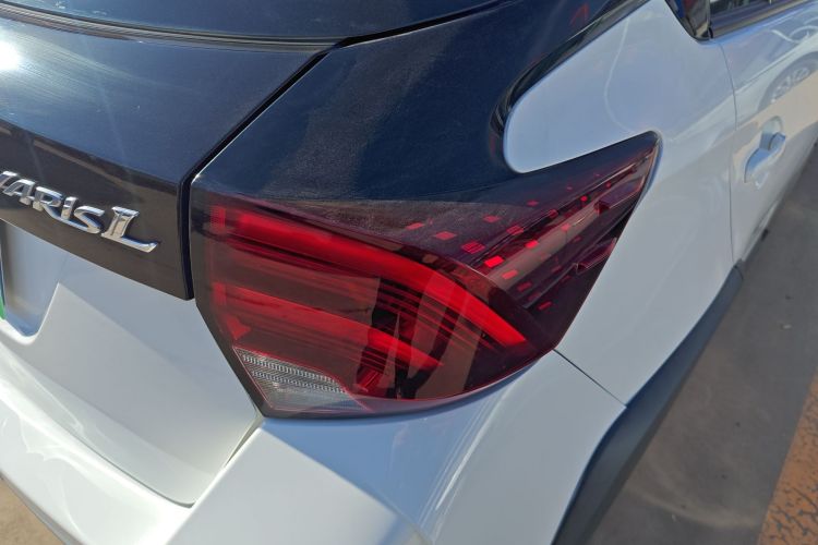 丰田 YARiS L 致炫 2022款 致炫X 1.5L CVT领先PLUS版车身外观9