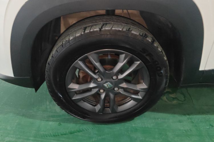 宝骏RS-3 2020款 1.5L CVT智能精英型车身外观6007