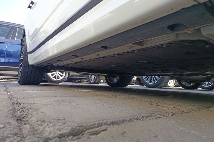 领克09 EM-P 2023款 2.0TD EM-P 远航版PM 七座局部细节9001