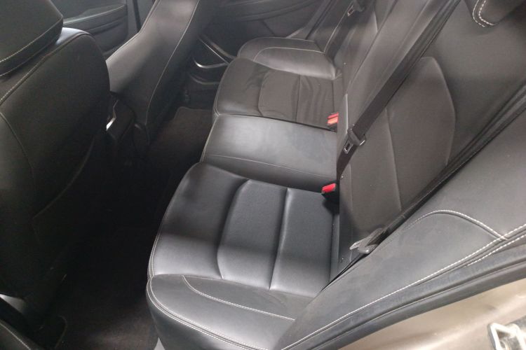 吉利汽车 帝豪 2018款 1.5L CVT向上互联版中控内饰21