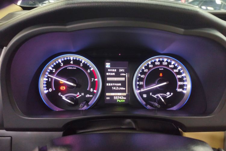 丰田 汉兰达 2018款 2.0T 四驱至尊版 7座 国V中控内饰14