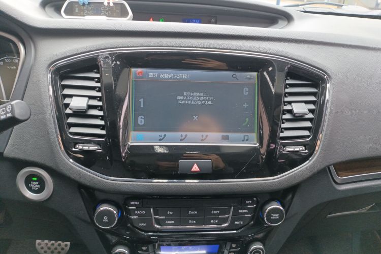 吉利汽车 吉利GX7 2015款 运动版 2.0L 自动豪华型升级版 国V中控内饰16