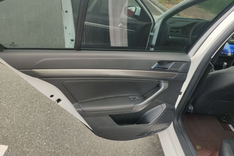 大众 2019款 朗逸启航 1.5L 自动风尚版 国VI中控内饰49