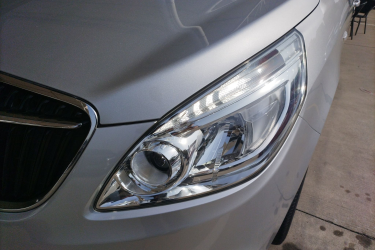 别克GL8 2018款 28T 舒适型 国VI局部细节36