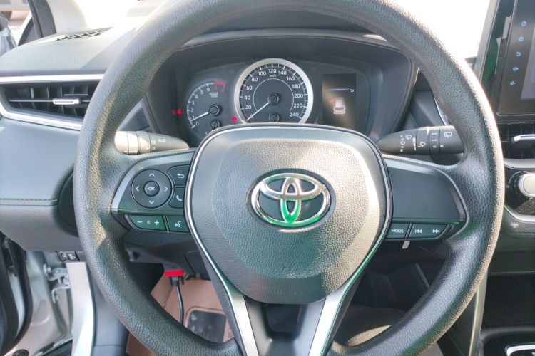 丰田 锋兰达 2022款 2.0L CVT精英版局部细节13