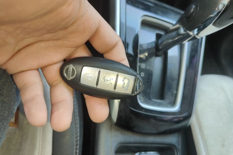 日产 轩逸 2016款 1.6XL  CVT尊享版中控内饰11