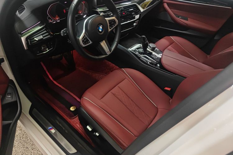 宝马5系 2021款 改款 525Li M运动套装局部细节19