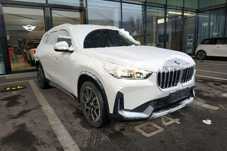 宝马X1 2023款 sDrive25Li X设计套装车身外观6002