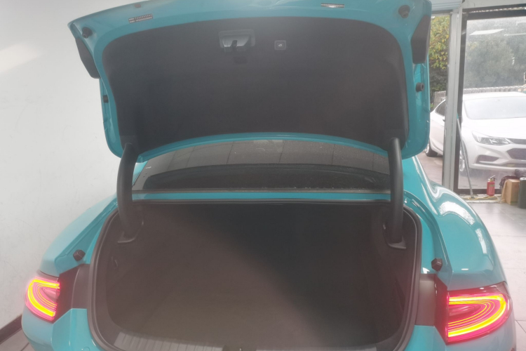 小米汽车 小米SU7 2024款 后驱长续航智驾版机舱底盘23