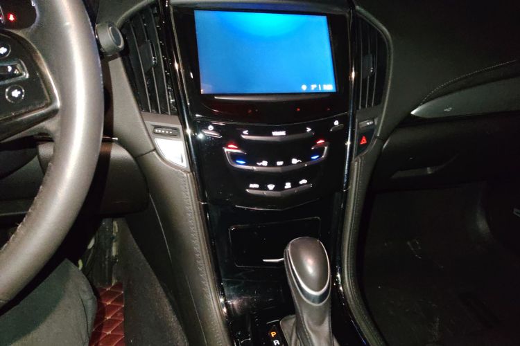 凯迪拉克ATS-L 2017款 28T 时尚型中控内饰16