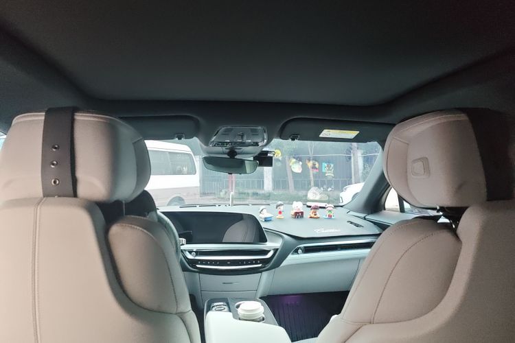 凯迪拉克 IQ锐歌 2022款 后驱长续航豪华版中控内饰22