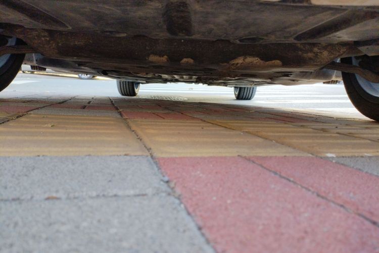 宝马3系 2023款 320Li M运动套装局部细节9008