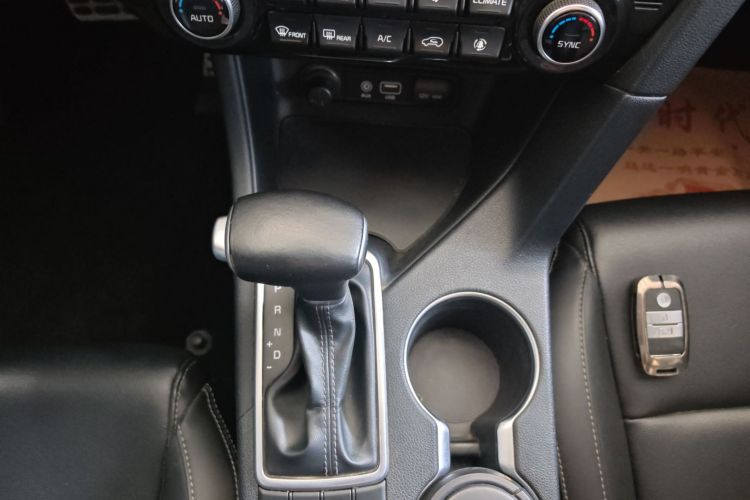 起亚KX5 2016款 1.6T 自动两驱DLX中控内饰18