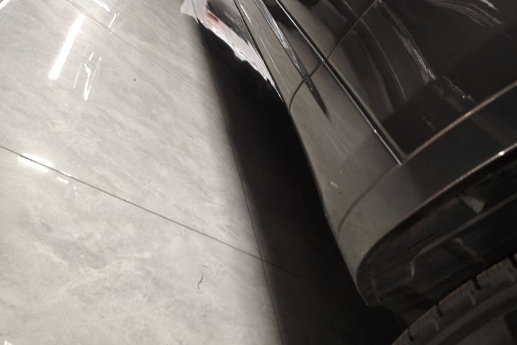 玛莎拉蒂 Levante 2018款 3.0T 标准版局部细节9001