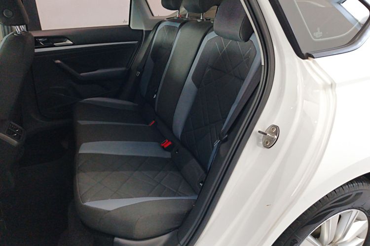 大众 朗逸 2023款 改款 1.5L 自动得逸版中控内饰21