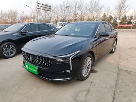 奔腾B70 2023款 第三代 1.5T 自动悦享型70周年纪念版