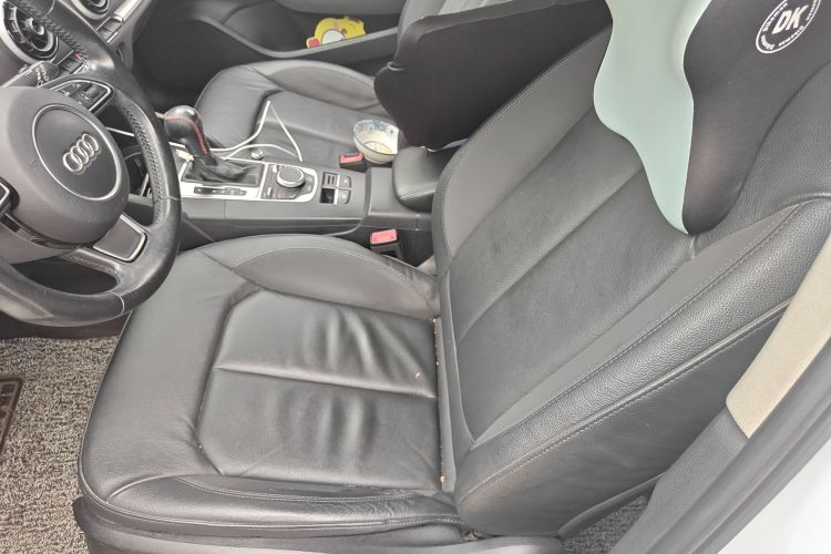 奥迪A3 2015款 Sportback 35 TFSI 百万纪念舒享型中控内饰19