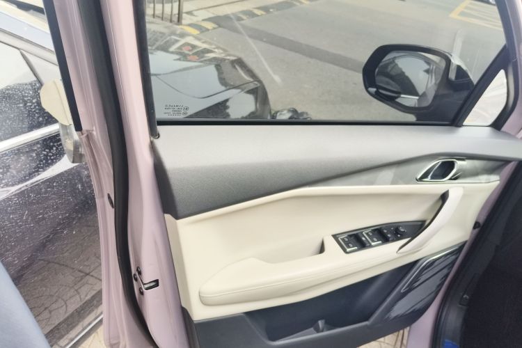 领克06 2023款 Remix 1.5T Shero中控内饰7007