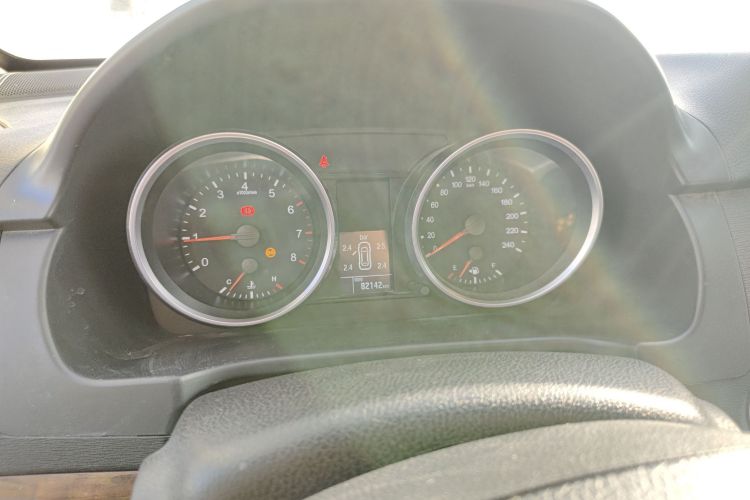 哈弗H6 2017款 红标 运动版 1.5T 手动两驱精英型中控内饰14