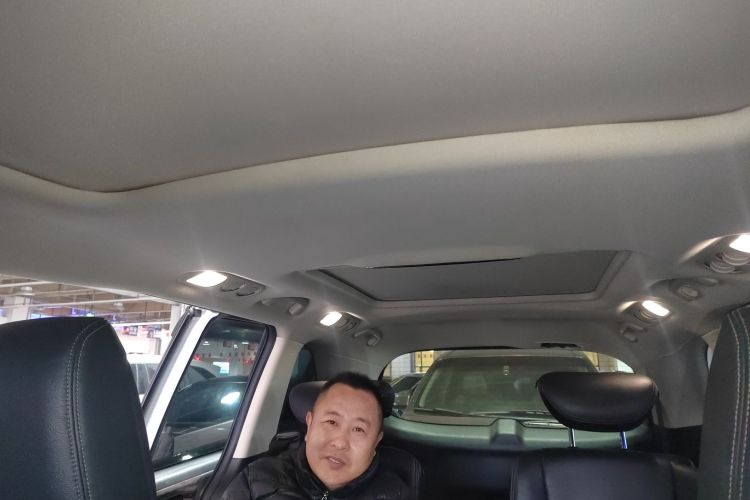 本田 艾力绅 2016款 2.4L 豪华版中控内饰22