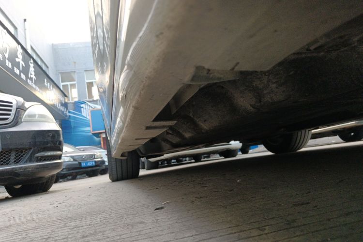 福特 蒙迪欧 2013款 1.5L GTDi180时尚型局部细节9001