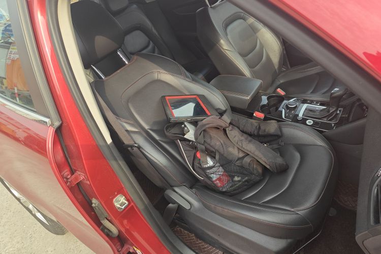 宝沃BX5 2017款 20TGDI 自动两驱新锐型中控内饰41