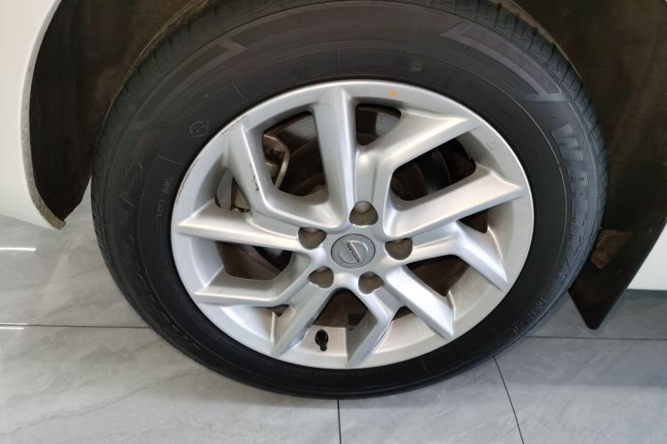 日产 骐达TIIDA 2024款 1.6L CVT智行版车身外观6002