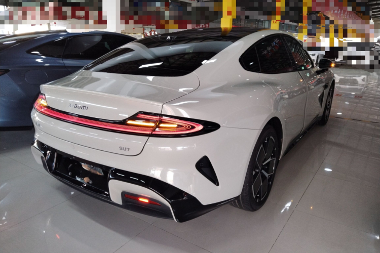 小米汽车 小米SU7 2024款 后驱超长续航高阶智驾Pro版车身外观6005