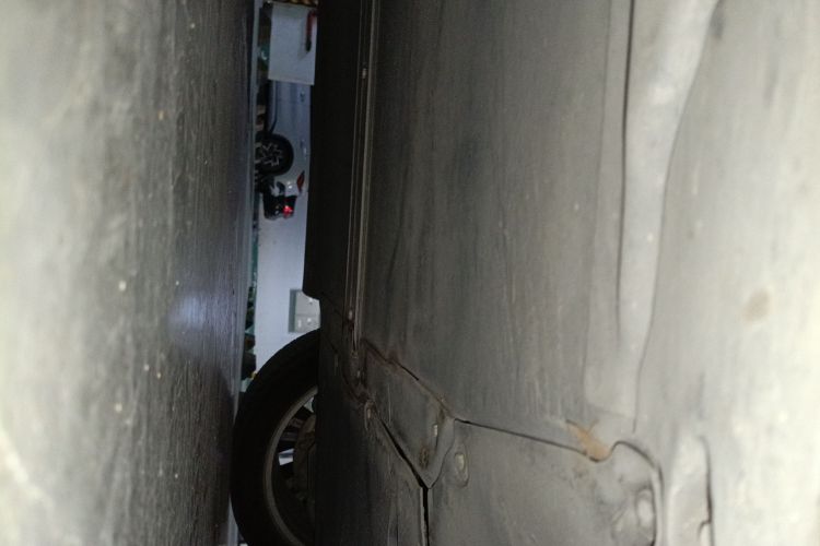 特斯拉 Model Y 2022款 改款 后轮驱动版局部细节9001