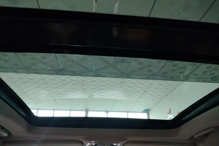 领克01 2017款 2.0T 两驱型Pro版中控内饰22