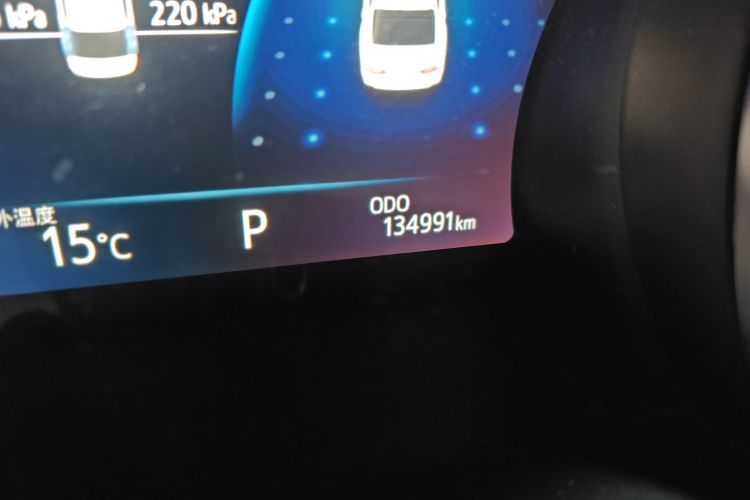 丰田 凯美瑞 2018款 双擎 2.5HG 豪华版中控内饰15