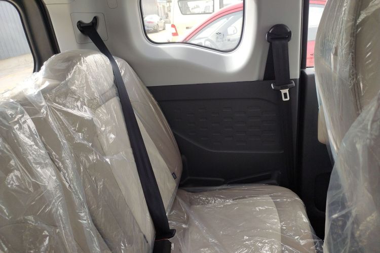 奇瑞新能源 QQ冰淇淋 2025款 155km 圣代版中控内饰7008