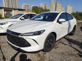 比亚迪 秦PLUS 2025款 DM-i 智驾版 55KM领先型