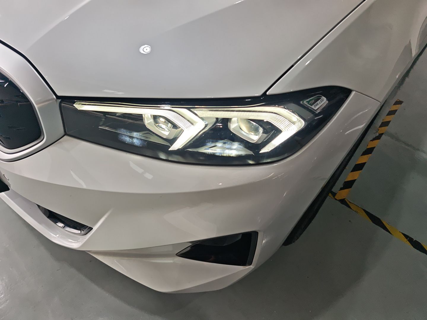 宝马i3 2024款 eDrive 35 L