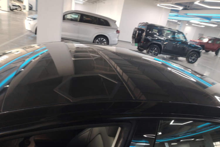 特斯拉 Model 3 2022款 后轮驱动版局部细节57