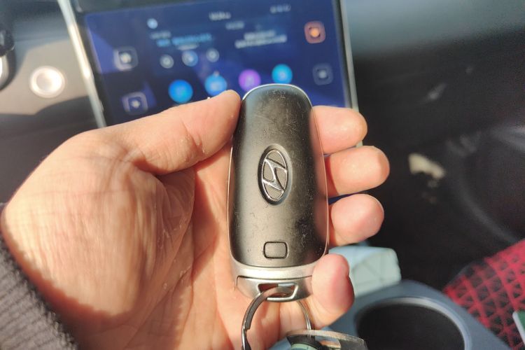 现代 2023款 途胜L 1.5T 自动两驱GLX精英版中控内饰11