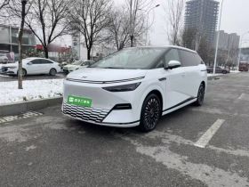 小鹏X9 2025款 740超长续航 Max
