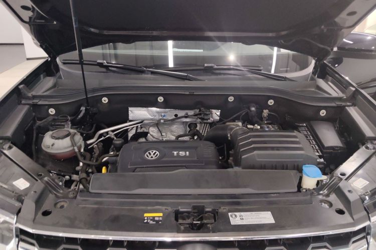 大众 途昂 2020款 改款 380TSI 四驱豪华版机舱底盘24