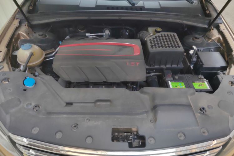 众泰T600 Coupe 2017款 1.5T 自动尊享型局部细节24