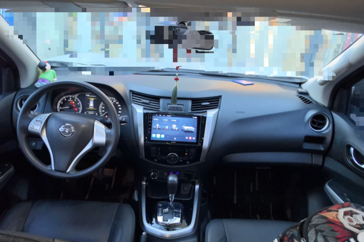 日产 途达 2020款 2.5L XL Upper 4WD 自动四驱豪华版中控内饰12