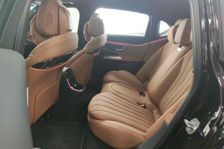 奔驰E级 2025款 改款 E 260 L中控内饰21