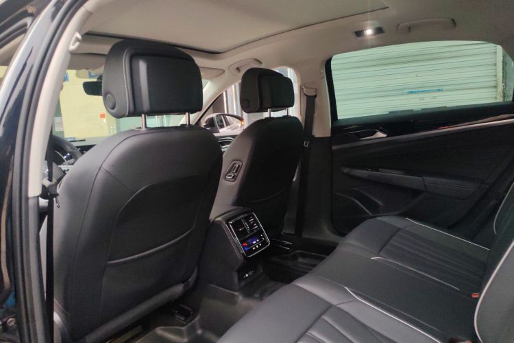 大众 帕萨特 2024款 330TSI 精英版局部细节22