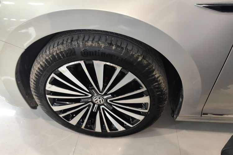 大众 帕萨特 2019款 330TSI 豪华版 国VI车身外观6007