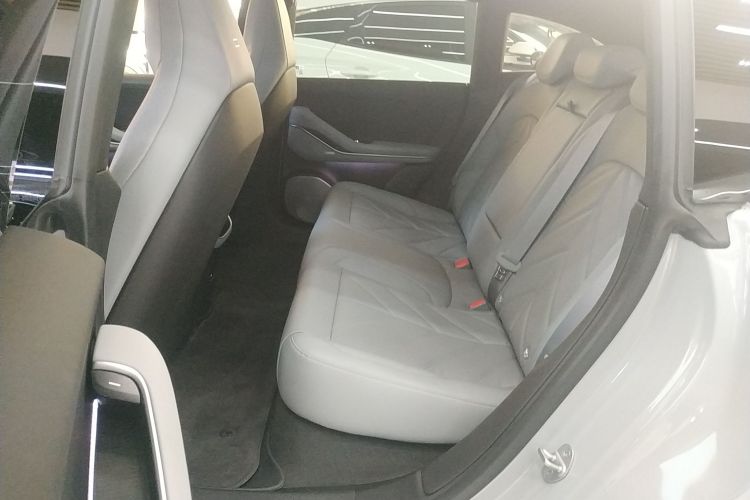 蔚来ET5T 2025款 75kWh Touring中控内饰7004