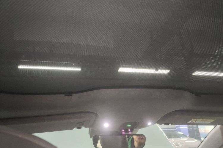 蔚来ET7 2022款 100kWh中控内饰22