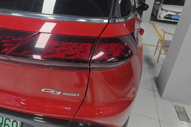 小鹏G3 2020款 520 尊享版车身外观9