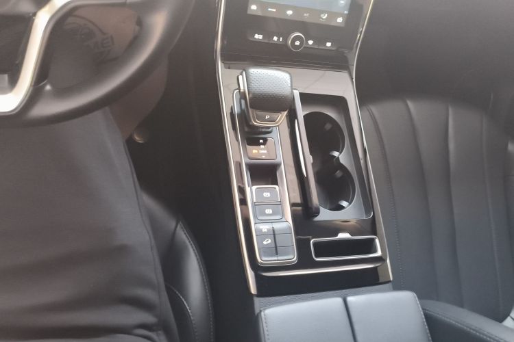 荣威RX5 MAX 2021款 Supreme系列 300TGI 自动豪华座舱版中控内饰18