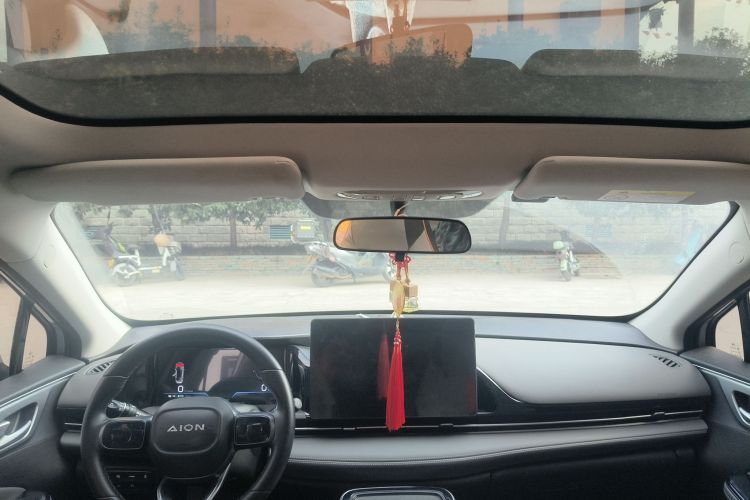 埃安 AION S Plus 2023款 70 乐享版 三元锂局部细节22