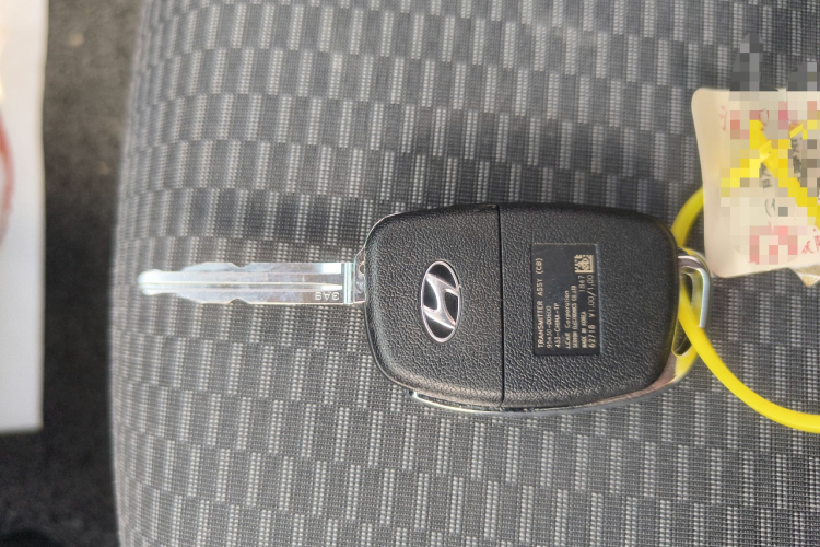 现代 瑞纳 2017款 1.4L 自动跃享版 国V中控内饰11