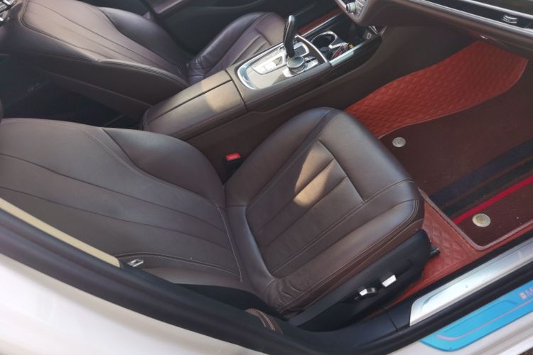 宝马7系 2017款 730Li 领先型中控内饰41